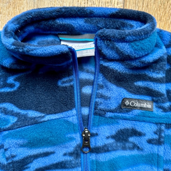 Columbia zip up fleece -18-24 mo - Picture 3 of 3
